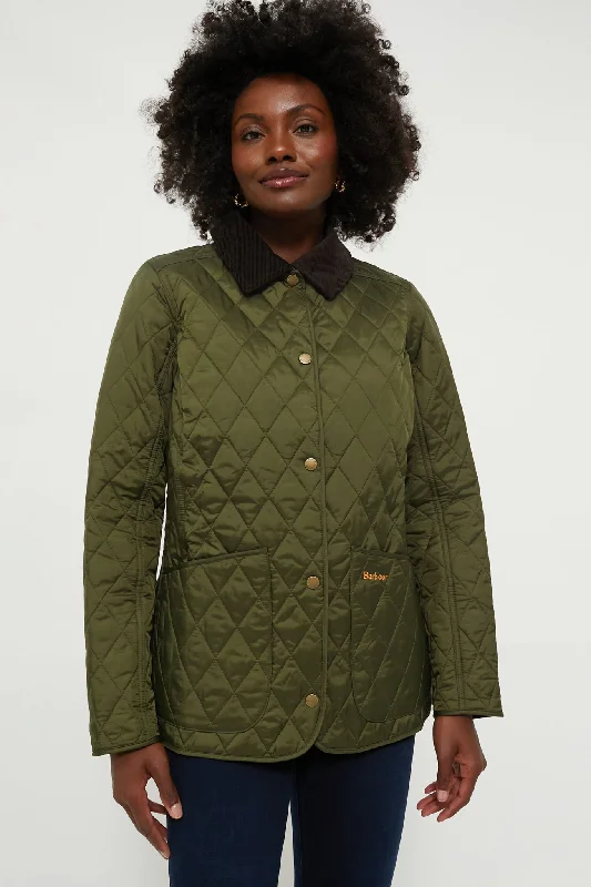 chic lightweight jacketOlive Annandale Quilted Jacket