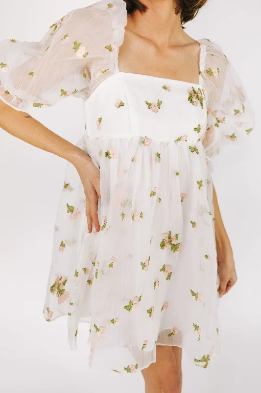 flowy dressSomething Beautiful Dress