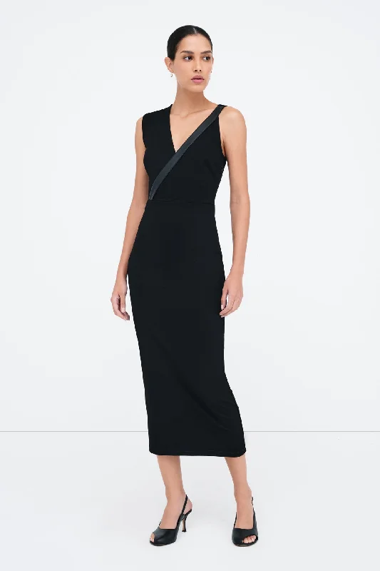 YEAR-End Sale classic fit-and-flare dressCarlton Dress