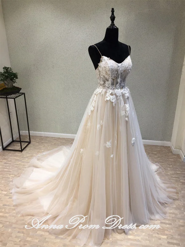 Bonus Savings Beautiful Wedding Dresses A-line Brush Train Spaghetti Straps Long Sexy Lace Bridal Gown JKS274