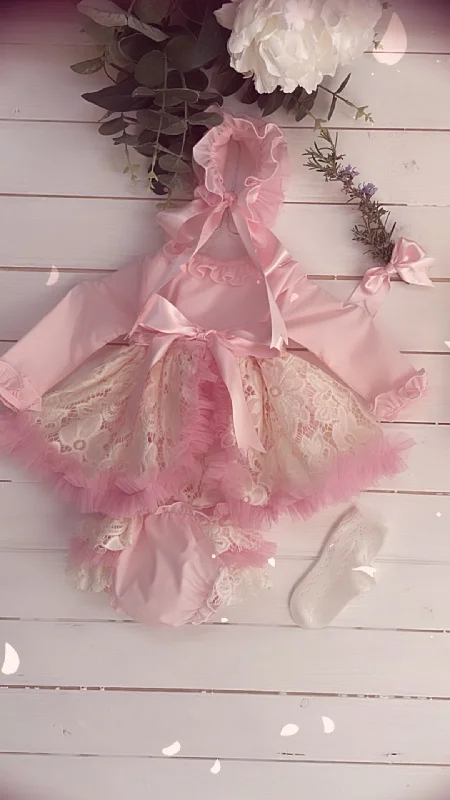 tiered dressPrincess Pink and Lace Puffball