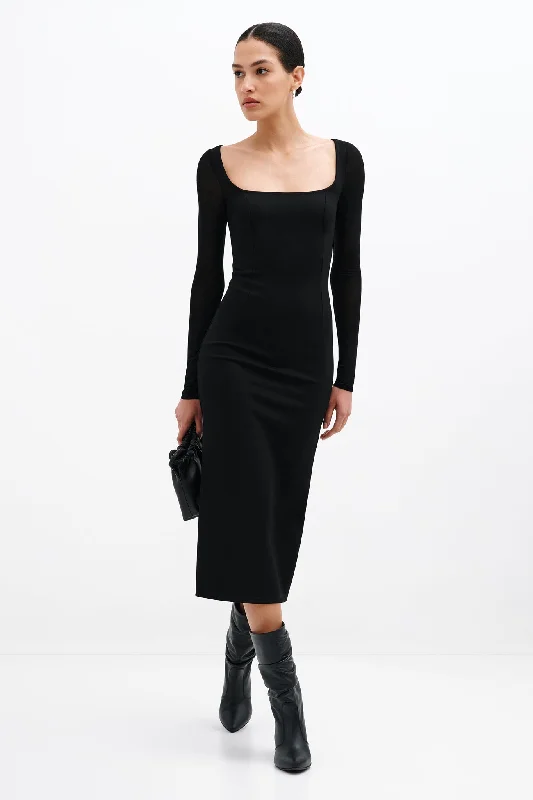 Price Smash fitted cocktail dressCecilia Dress
