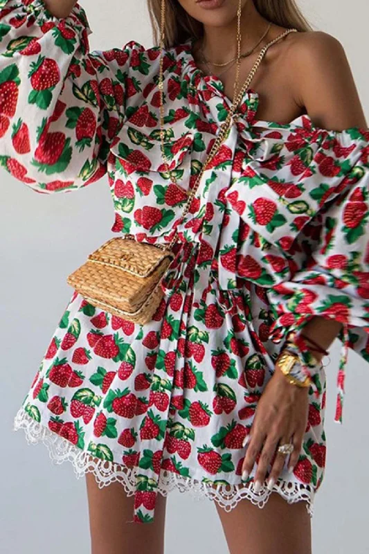 Epic Deals shift dressStrawberry Print Drop Shoulder Waisted Dress