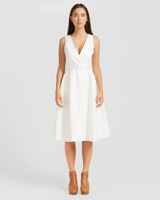 Midnight Madness trendy mini dressMiss Independence Midi Dress
