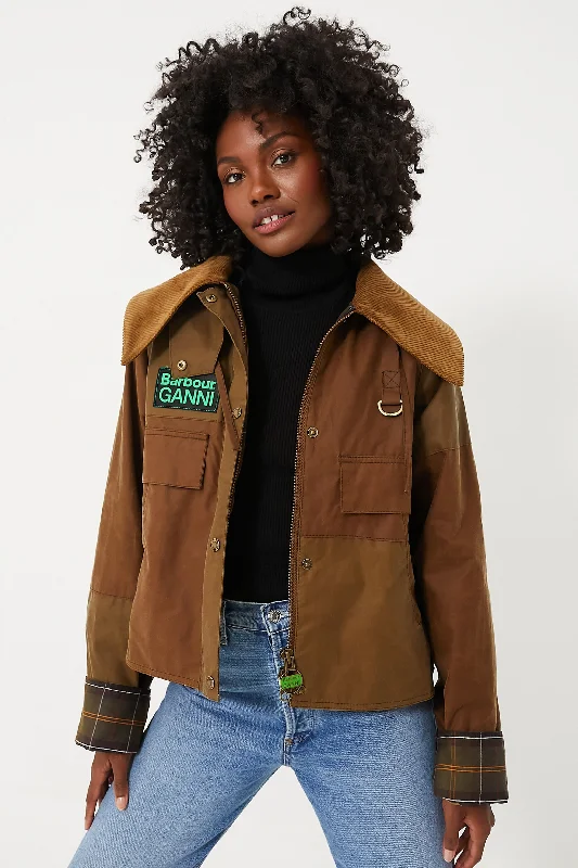 Loyalty Reward fitted trench coatTan Sand Barbour Ganni Block Spey Jacket