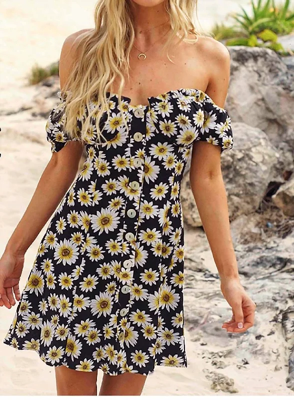 vintage dressThe Connie Dress In Black, Yellow, White Daisy Floral