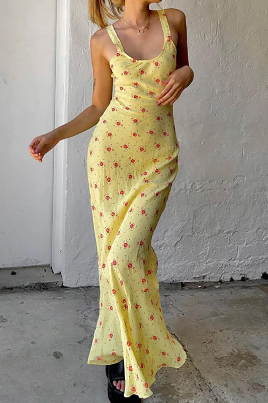 Daily Deals bohemian dressYellow Scoop Neck Floral Tank Dress