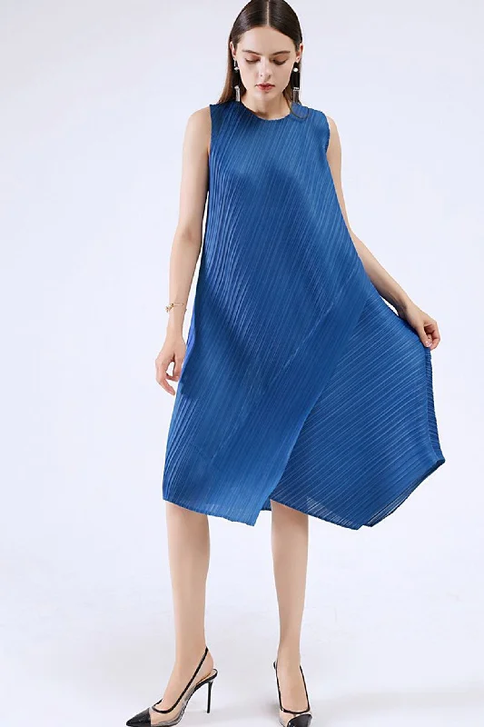 Reduced Prices winter dressSleeveless Irregular Full Pleated Midi Dress