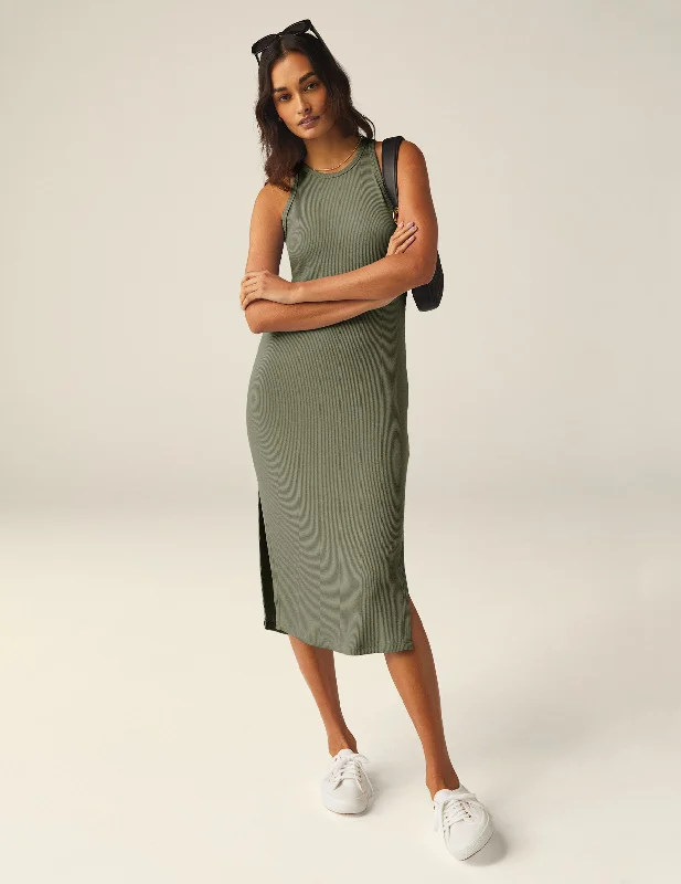 Savings Bonanza chic shift dressFormation Tank Dress