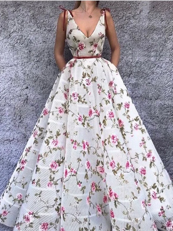 Instant Discount Chic Prom Dresses Straps V-neck Long Embroidery Floral Prom Dress JKL981