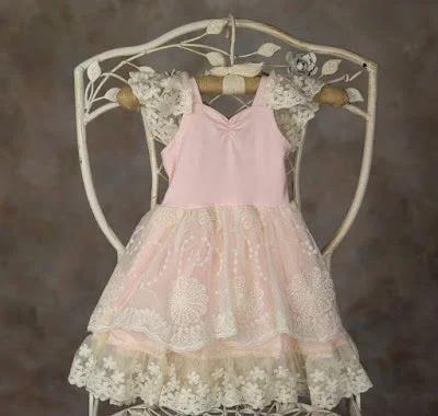 Big Savings summer dressJulianna Lace Dress