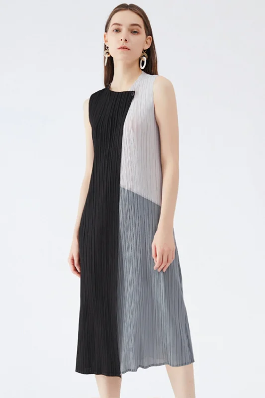 Big Discounts ruffle dressColorblock Full Pleated Sleeveless Maxi Dress