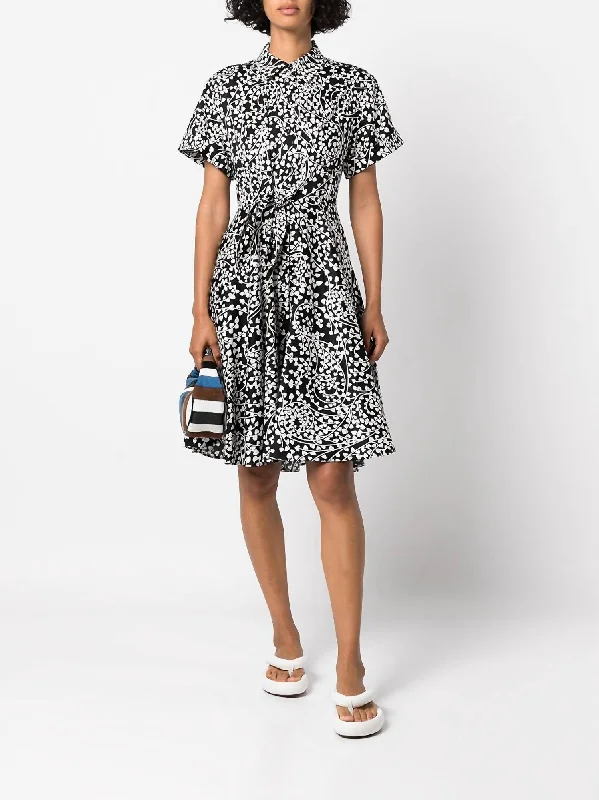 Weekend Deal casual shift dressAlbus Short Sleeve Knee Length Shirt Dress in Black Love Stems Weekend Deal casual shift dressAlbus Short Sleeve Knee Length Shirt Dress in Black Love Stems