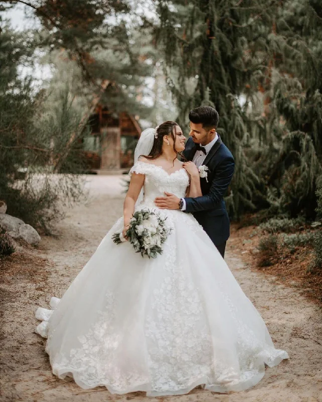Now or Never Ball Gown Off-the-Shoulder Lace Appliques Rustic Wedding Dress JKZ6120 Now or Never Ball Gown Off-the-Shoulder Lace Appliques Rustic Wedding Dress JKZ6120