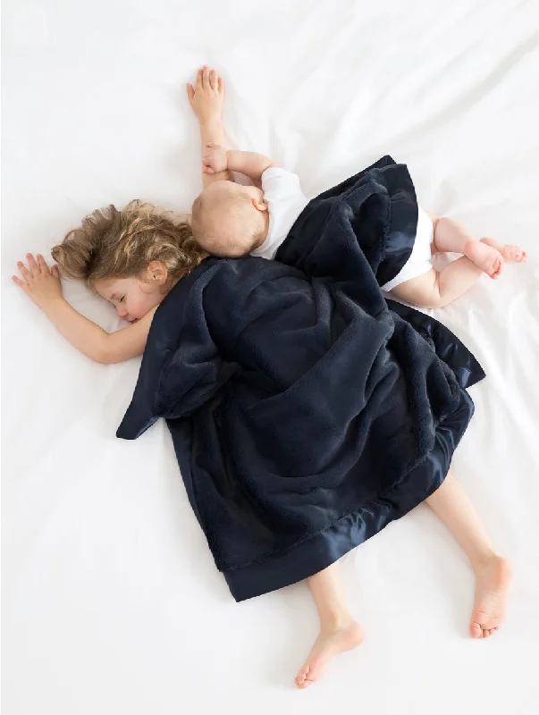 Act Fast shift dressLittle Giraffe Luxe Blanket