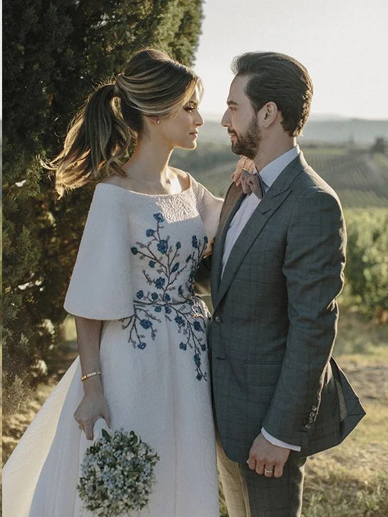Doorbuster Deal Beautiful Wedding Dresses Bateau Embroidery Romantic Half Sleeve Bridal Gown JKW345 Doorbuster Deal Beautiful Wedding Dresses Bateau Embroidery Romantic Half Sleeve Bridal Gown JKW345