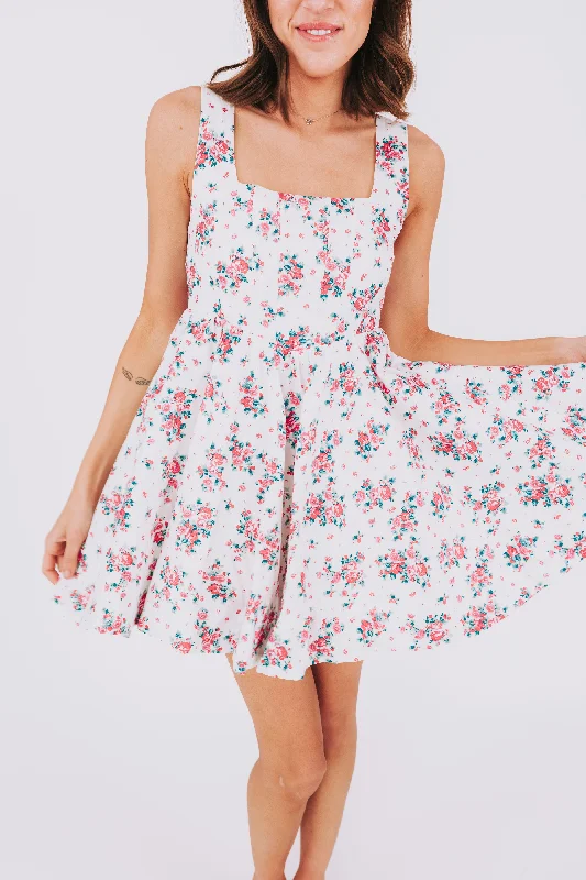 chic dressSweet Roses Dress