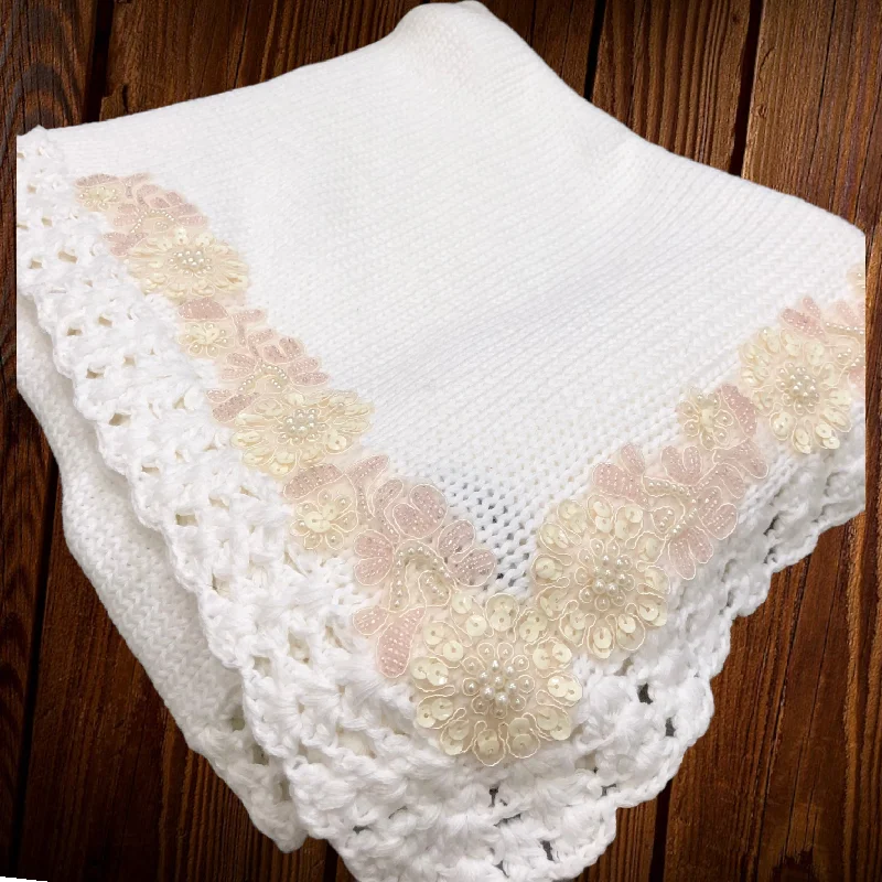 Loyalty Reward textured dressWhite Applique Crochet Blanket